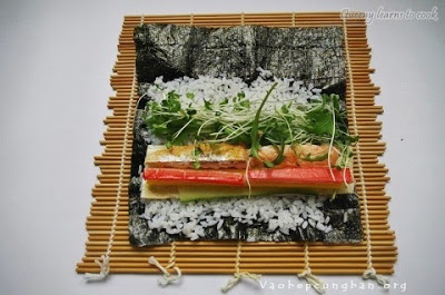 Cách làm sushi cá Hồi Nhật Bản 2
