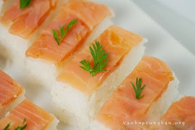 Cách làm sushi cá Hồi Nhật Bản 7
